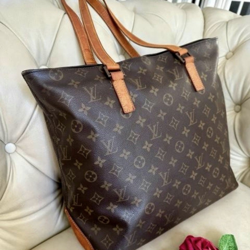 Loius Vuiiton Brown Cabas Mezzo Monogram Canvas  Tote Bag